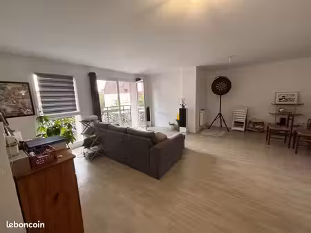 appartement spacieux avec parking - t3 - musée de la piscine de roubaix