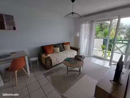 appartement t2 meublé a l'année – tarnos centre