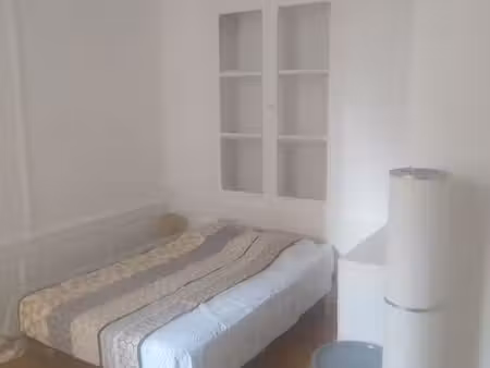 studio dans l'écusson