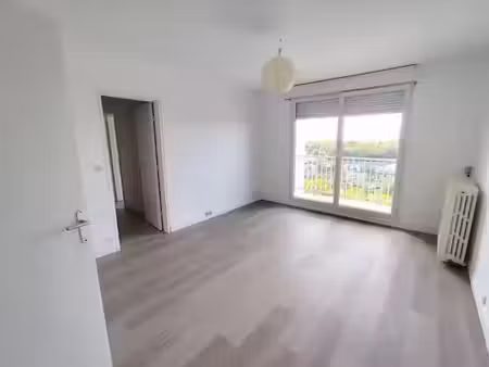 location appartement 3 pièces 60.71 m² à meaux (77100)  917 €