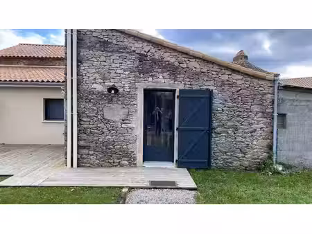 location meublée appartement 1 pièce 25 m² à la gaubretière (85130)  nan €