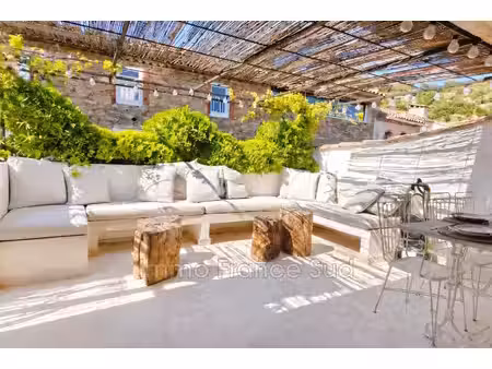 belle maison de village rénovée avec terrasse et garage  golfe