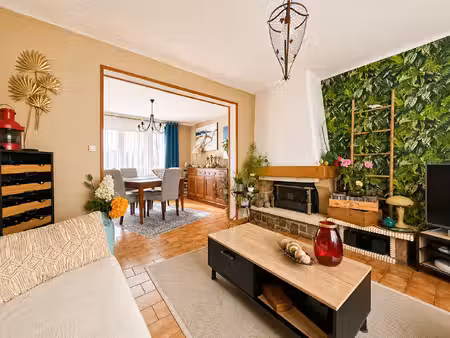 maison semi-mitoyenne - 76 5 m² - 3 chambres avec jardin  garage et sous-sol