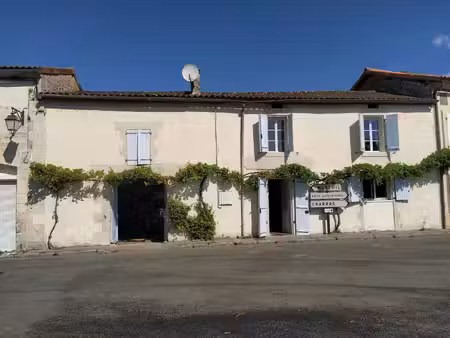 maison de bourg avec sa grange
