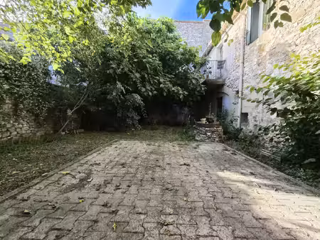 maison de village avec jardin à rénover