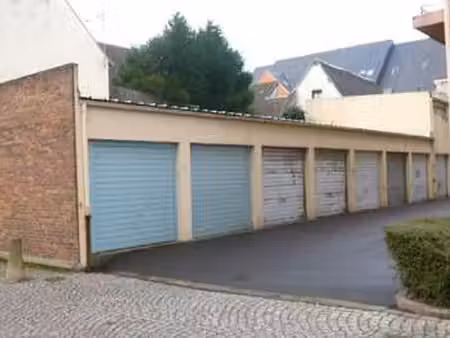 location garage box et parking à harfleur (76700) : à louer / harfleur