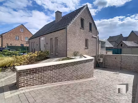 unieke duurzame woning met 5 slaapkamers