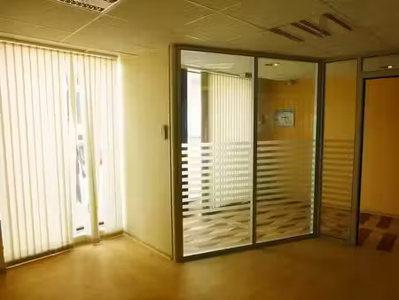 vente immeuble 2 pièces 140 m² à sens (89100)  169 000 €