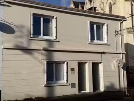vente bureaux et commerces à chaumes-en-retz (44320) : à vendre / 108m² chaumes-en-retz