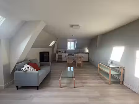 appartement t3 meublé - laval - secteur gare