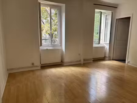 achat appartement 3 pièces 64m² vals les bains 07600
