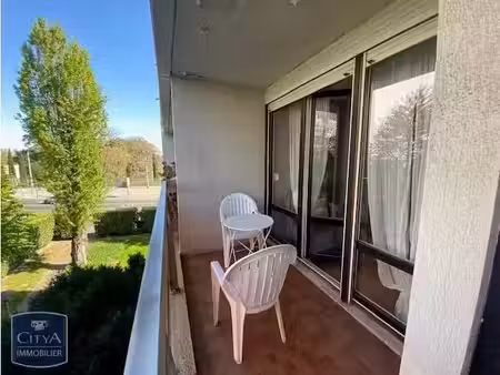 appartement à louer 1 pièce 32.66 m² - bron (69) - 750€