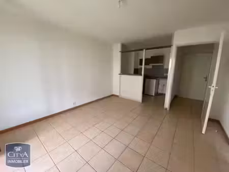 appartement à louer 2 pièces 37.32 m² - layrac (47) - 550€