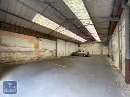 parking à louer - lille (59) - 81€