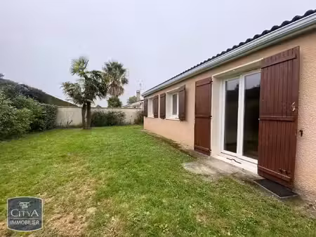 maison à louer 4 pièces 78.95 m² - le passage (47) - 866€