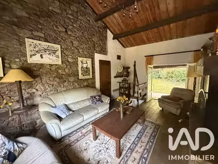 maison de village à ax-les-thermes (09110)