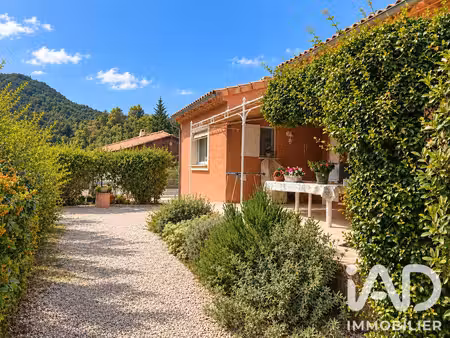 maison traditionnelle à buis-les-baronnies (26170)