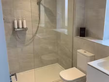 appartement t4 - au bord des rives du paillon