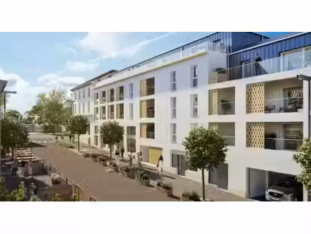 vente commerce la roche sur yon 85000 228m²