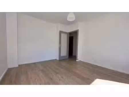 vente appartement 3 pièces 59 m² à clermont-ferrand (63000)  133 000 €