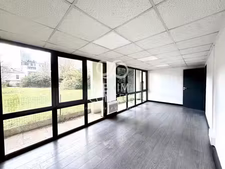 vente bureaux courbevoie 92400 114m²