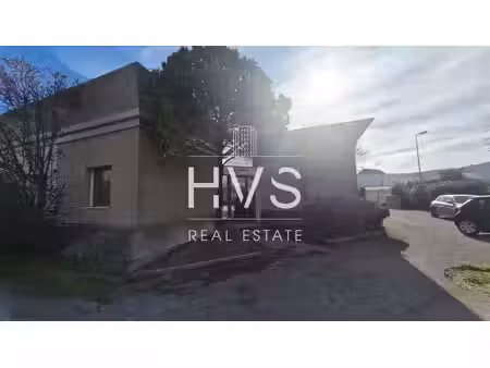 location local d’activités aix en provence 13290 585m²