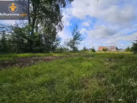 vente terrain 939 m2 à estrées-saint-denis