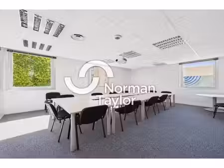 location bureaux montpellier 34000 477m²