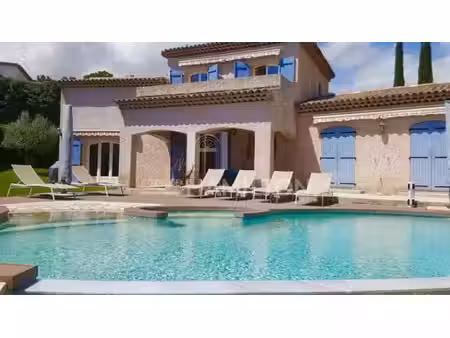 maison de 6 pièces de luxe en vente à châteauneuf-grasse  france