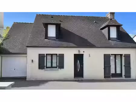 location maison 6 pièces 112 m² à prinquiau (44260)  892 €