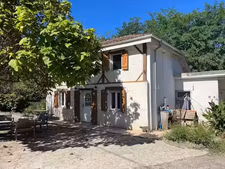 location villa 3 pièces 98.06 m² à amou (40330)  700 €