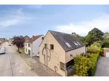 huis te koop in weerde met 4 slaapkamers