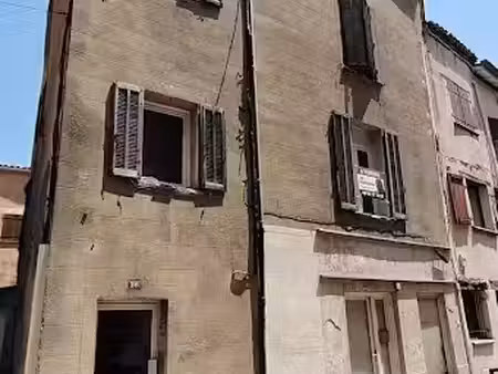 vente propriété 10 pièces 280 m² à la roquebrussanne (83136)  254 400 €