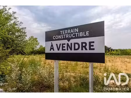 terrain à bâtir à saint-saturnin-lès-avignon (84450)