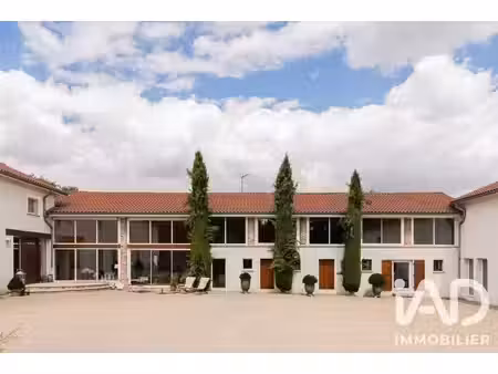 villa de 11 pièces de luxe en vente cleppé  auvergne-rhône-alpes