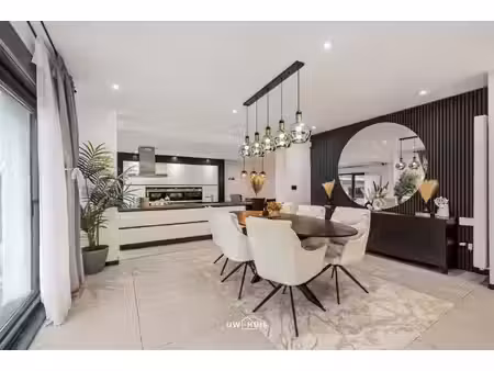 huis te koop in sint-niklaas met 3 slaapkamers
