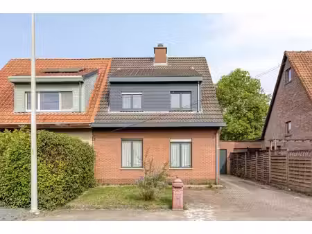 huis te koop in hove met 4 slaapkamers