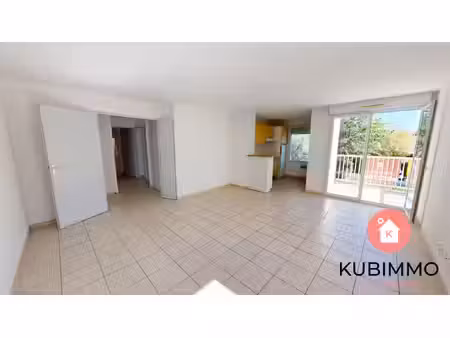 appartement de 64 m² – 2 chambres  balcon  piscine et 2 stati