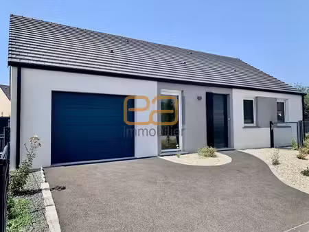 maison de plain-pied  3 chambres  garage et terrain