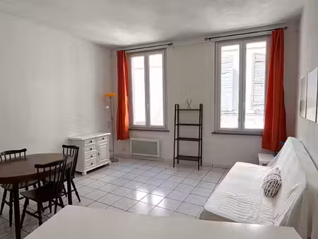 arles  studio à vendre.