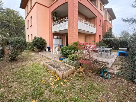 superbe appartement avec grand jardin en ville