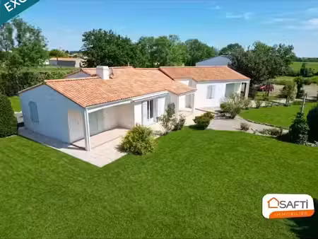 vente maison 8 pièces 181 m² à grues (85580)  499 000 €