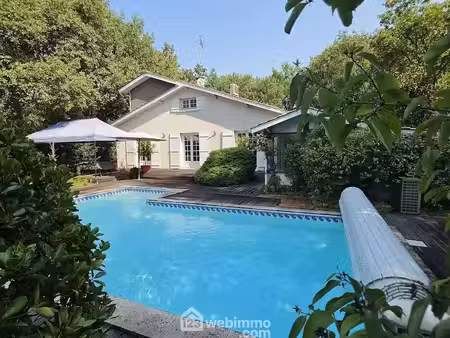 vente maison 4 pièces 172 m² à le pian-médoc (33290)  499 000 €