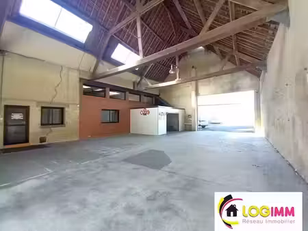 vente locaux professionnels 0 pièces 800 m² à le quesnoy (59530)  315 000 €