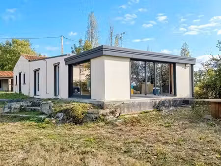 maison de campagne à apremont (85220)
