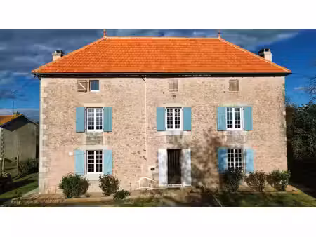 achat maison 9 pièces 245m² valence en poitou 86700