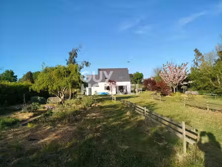 lantic : a vendre maison recente sur grand terrain !