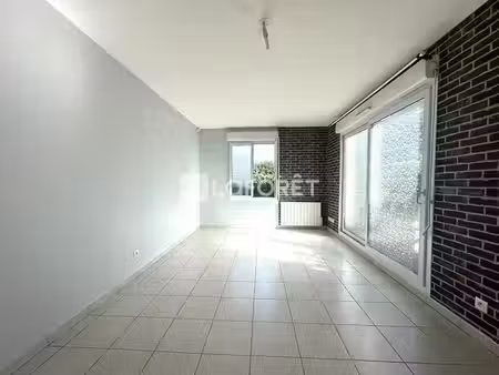 meyzieu : appartement 1 pièce (31 m²) à louer