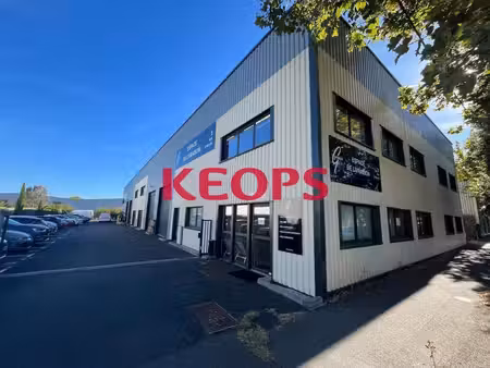 location local d’activités 458m² à 1241m²
