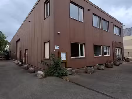 vente entrepôt gometz le chatel 91940 735m²